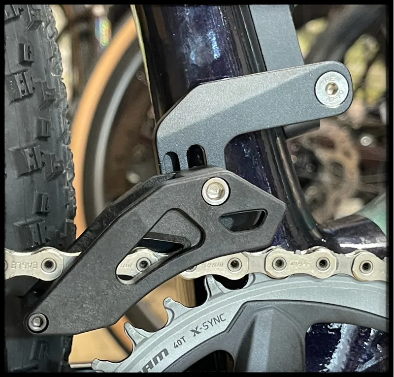 Revolt X Advanced Pro 0 Medium Airglow/Black 2023Currant-8